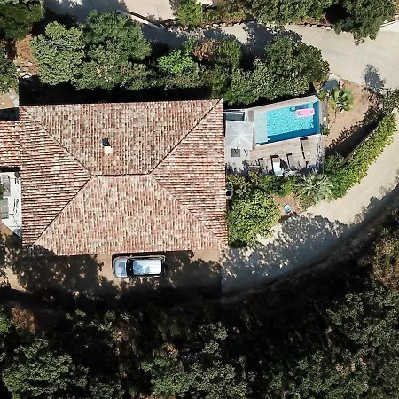 Дом отдыха With Pool, Sea View, Ste Lucie De Porto-vecchio *